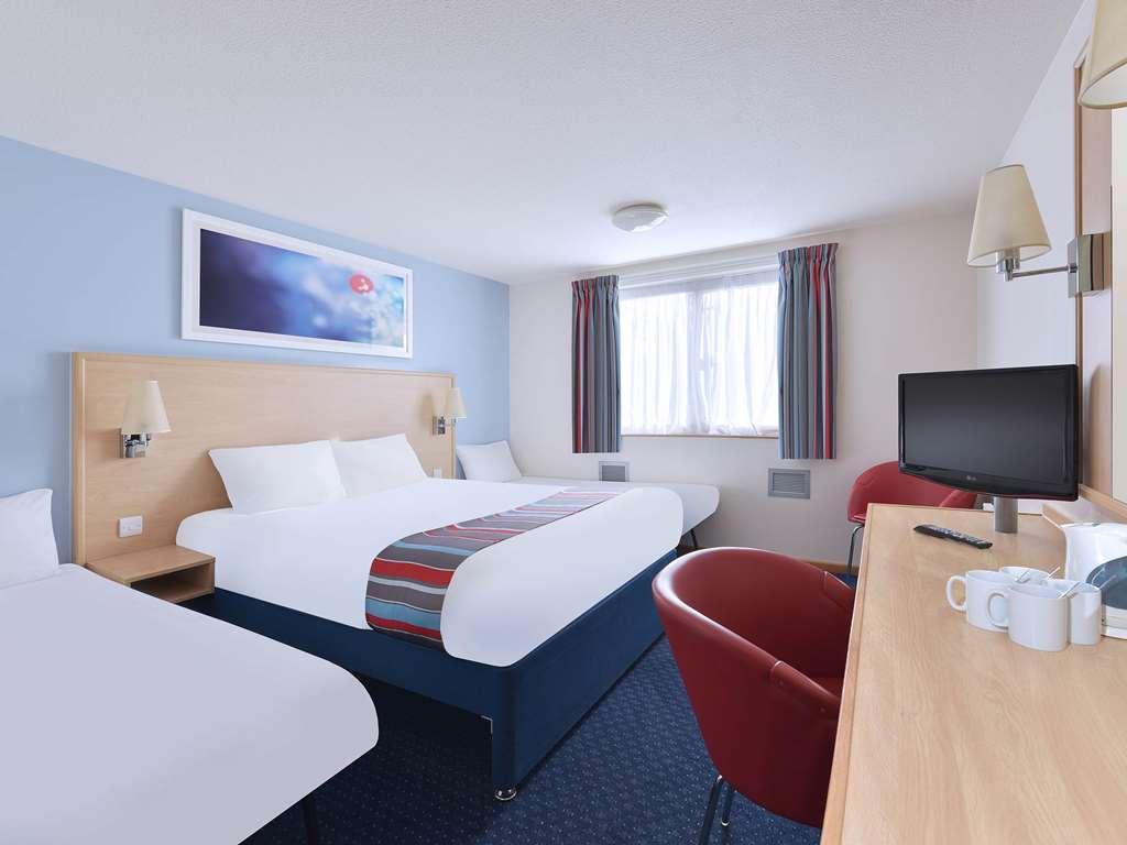 لايستر Travelodge Lutterworth الغرفة الصورة